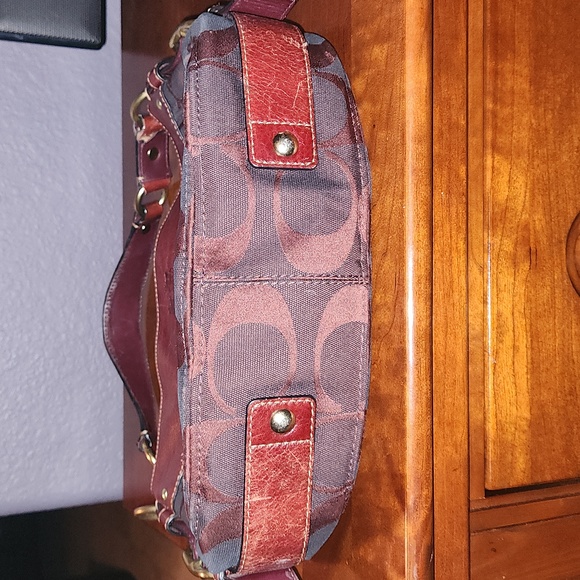COACH Handbag - Picture 2 of 14